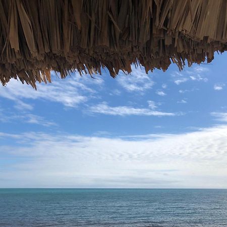 Ocean Breeze Hotel Placencia Екстериор снимка