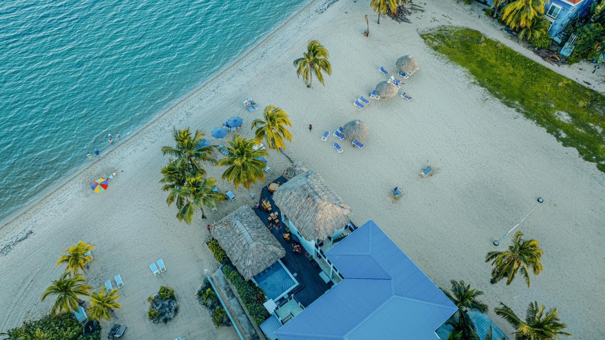 Ocean Breeze Hotel Placencia Екстериор снимка