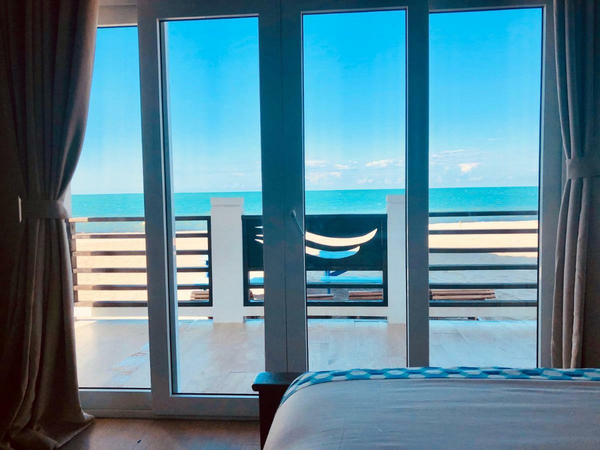 Ocean Breeze Hotel Placencia Екстериор снимка
