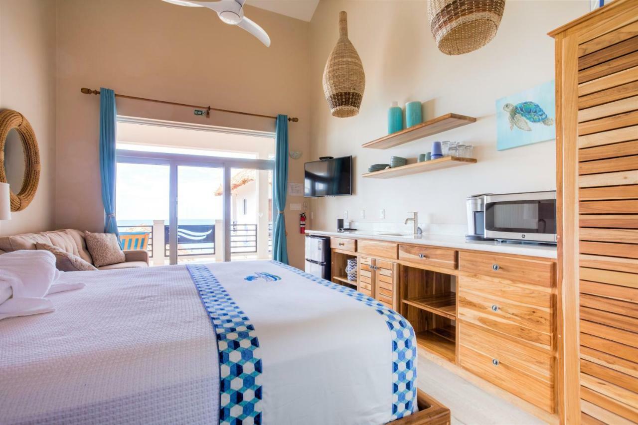 Ocean Breeze Hotel Placencia Екстериор снимка