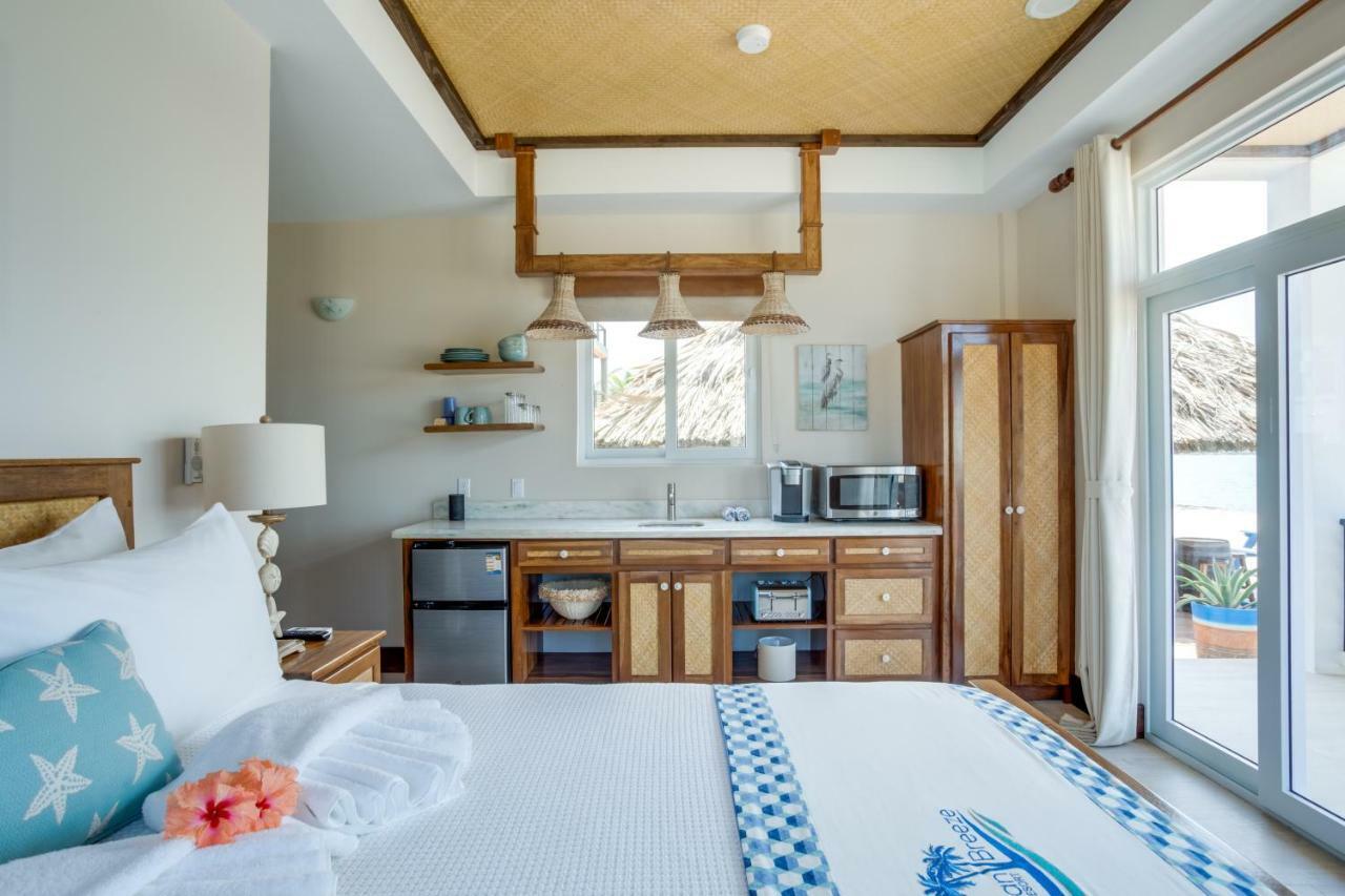 Ocean Breeze Hotel Placencia Екстериор снимка