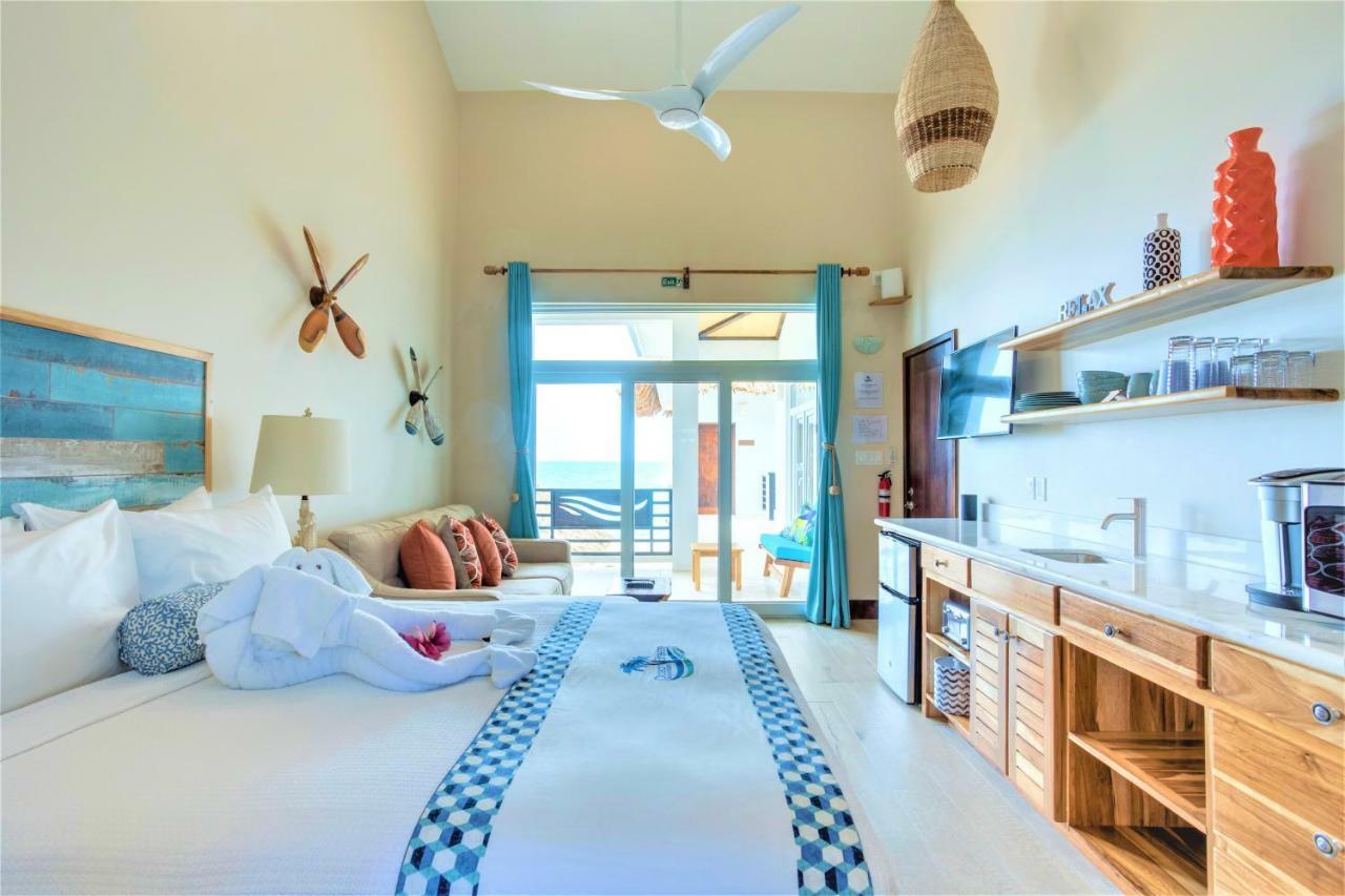 Ocean Breeze Hotel Placencia Екстериор снимка