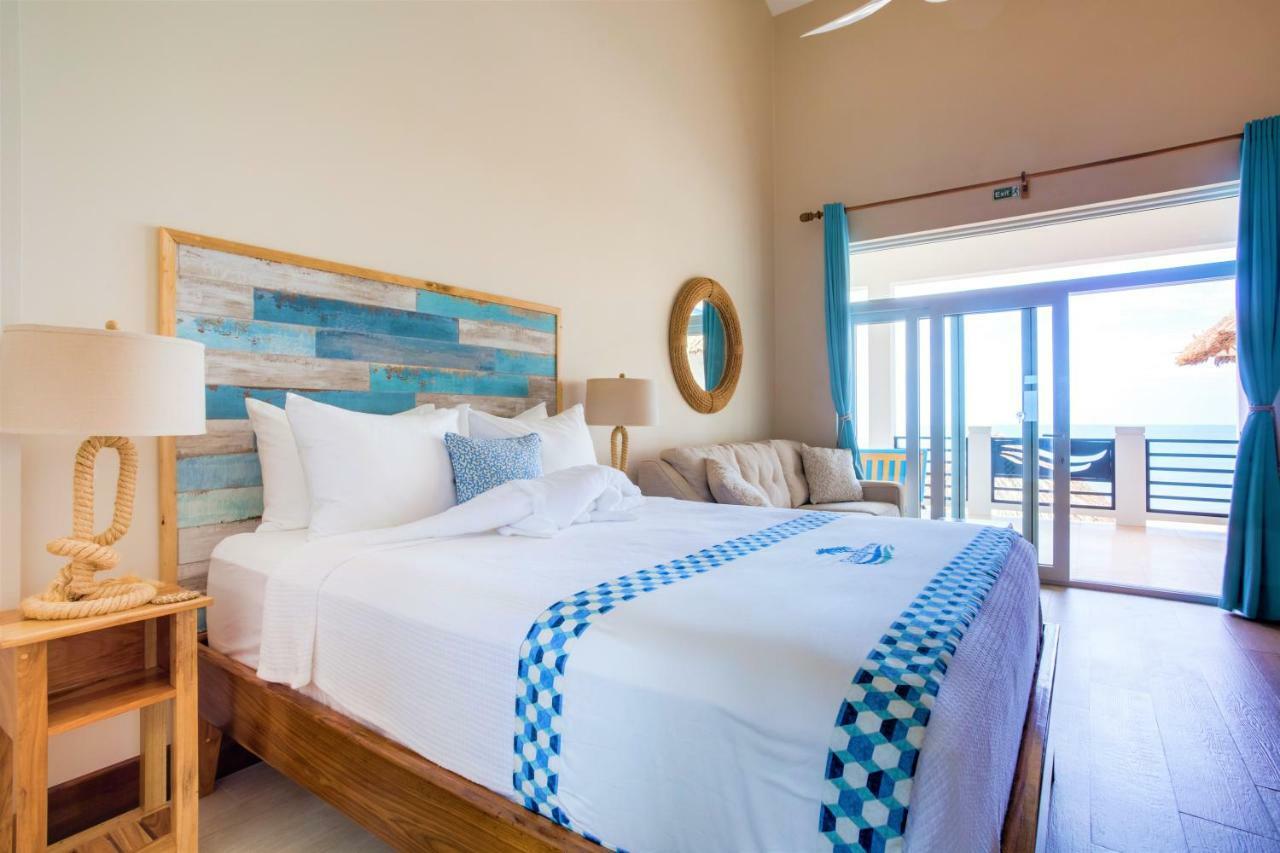 Ocean Breeze Hotel Placencia Екстериор снимка